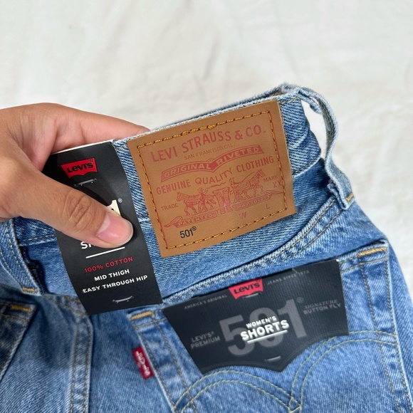 LEVI'S LUXOR STREET 501 MID THIGH SHORTS - Picture 12 of 12